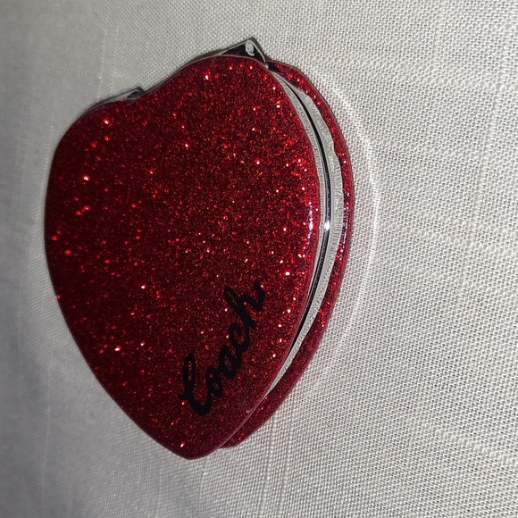 Coach Glitter Heart Mirror - Picture 5 of 11